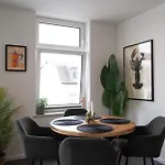 Apartment Exklusives 2-zimmer *